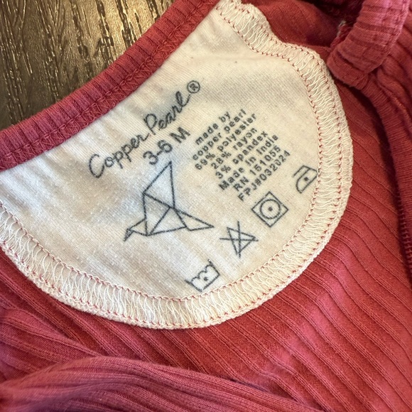 Copper Pearl Ribbed Raspberry One-Piece Footed Pajamas 3-6 Month - Picture 3 of 3